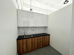 Hh @ Kallang (D13), Factory #558438971